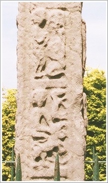 Arboe Cross, Ardboe, County Tyrone, United Kingdom, David and Goliath, David slays a lion